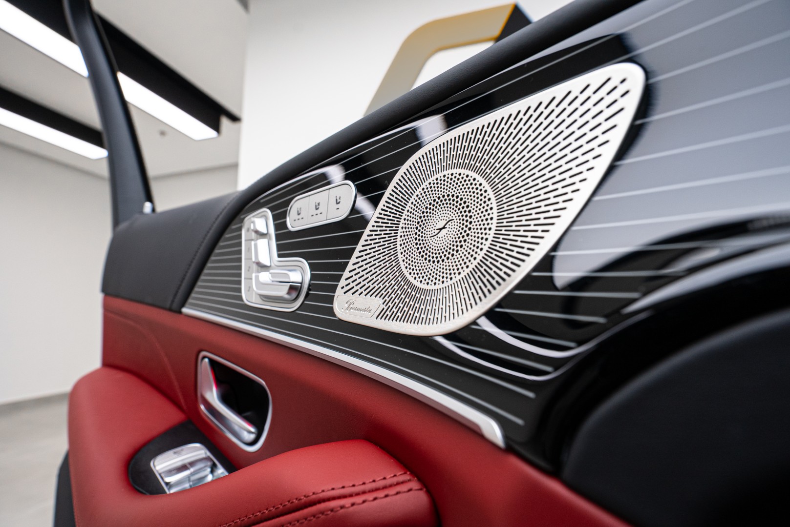 2025 MERCEDES-BENZ GLS 600 MAYBACH | FIRST CLASS PACKAGE | HIGH OPTION 